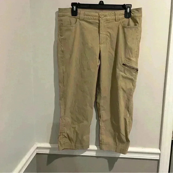 EDDIE BAUER "Rainier"‎ Tan Straight Leg Cropped Capris Pants Size 10 Women - Picture 1 of 5